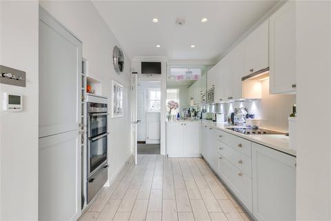 7 Radnor Mews, London, W2 2SA