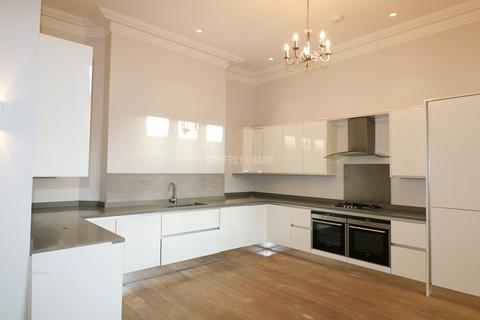 3 bedroom apartment to rent, The Ridgeway, Mill Hill  NW7