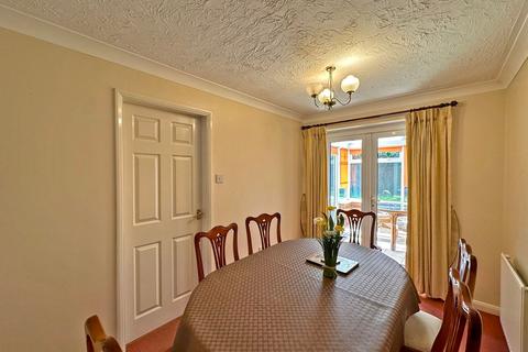 19 Stonebridge Road, Brewood, Stafford, ST19 9HB