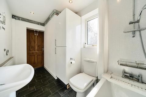 11 Volta Street, Selby, YO8 8DE