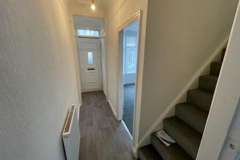 2 bedroom terraced house to rent, Gorsebank Street, Wallasey