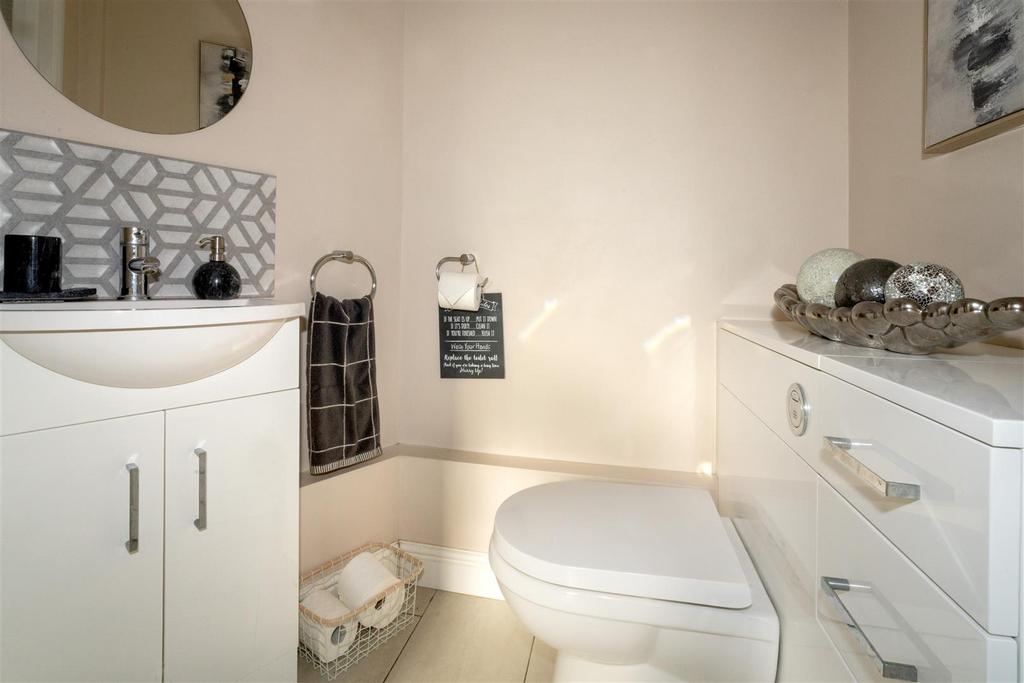 Downstairs WC.jpg