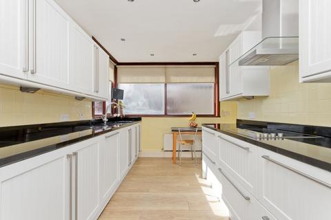 93 Glasgow Road, Edinburgh, EH12 8LH