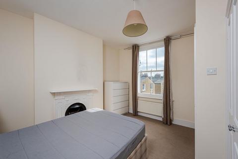 2 bedroom flat for sale, Abbeville Road, London SW4