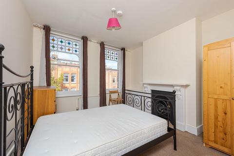 2 bedroom flat for sale, Abbeville Road, London SW4