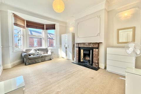 3 bedroom apartment for sale, Sandringham Road, South Gosforth, NE3