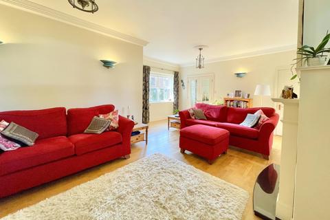 4 bedroom detached house for sale, Cavendish Road, Dean Park, Bournemouth, BH1