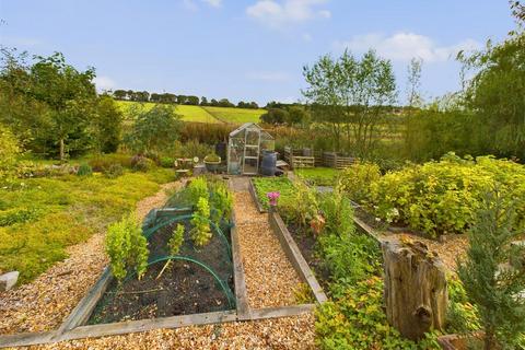1, Lowcroft Brown Edge Road, Buxton, SK17 7AD