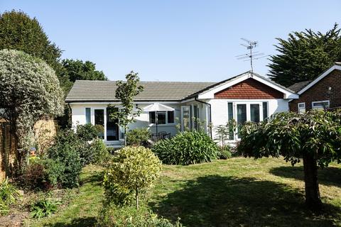 3 bedroom detached bungalow for sale, Lucerne Court, Aldwick