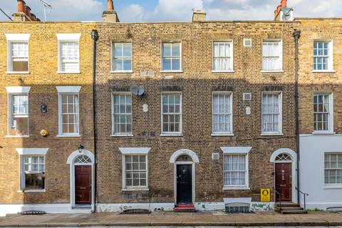 5 bedroom terraced house to rent, Mount Terrace, Whitechapel, London E1