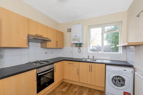 5 bedroom terraced house to rent, Mount Terrace, Whitechapel, London E1