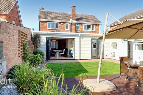 4 bedroom detached house for sale, Tollgate Lane, Bury St Edmunds