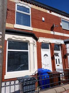 3 bedroom terraced house to rent, Craig Road Manchester M18