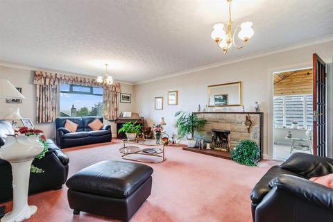 5 bedroom detached house for sale, Maxwell Road, Ilkley LS29