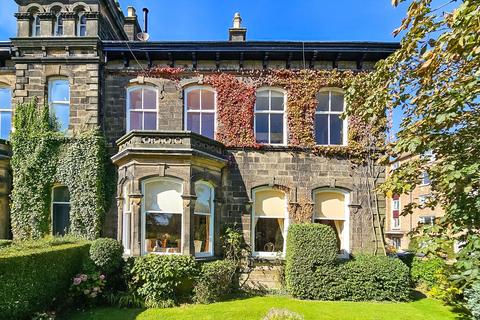 3 bedroom apartment for sale, York Place, Harrogate, HG1