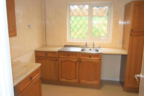 1 bedroom bungalow to rent, 8 Pinfold Close, Flockton, Wakefield , WF4 4DQ