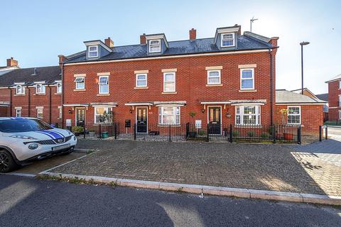 4 bedroom terraced house for sale, Bowthorpe Drive, Gloucester GL3