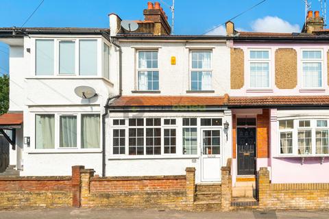 24 Woodman Road, Coulsdon, CR5 3HP