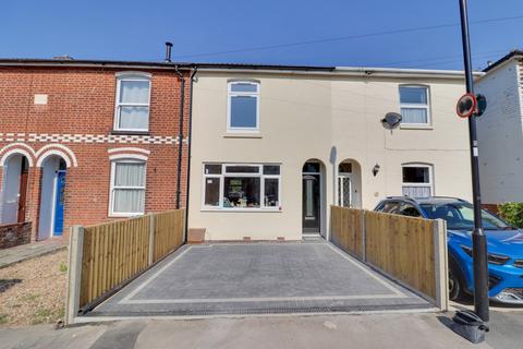 3 bedroom terraced house for sale, Church Road, Woolston