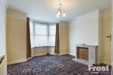 undefined, Mafeking Road, Wraysbury, Berkshire, TW19