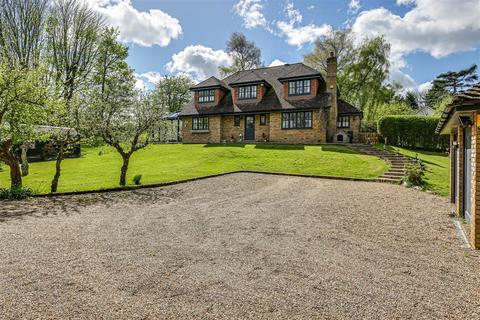 4 bedroom detached house for sale, Berrys Green Road, Berrys Green TN16