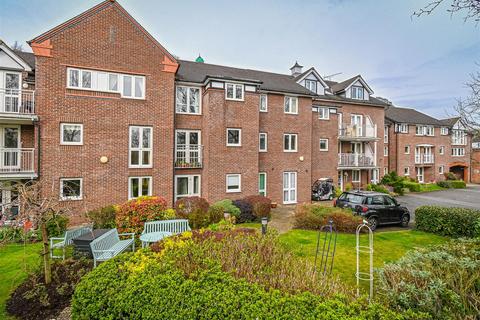 1 bedroom retirement property for sale, 26 Lavington Court, Underhill Street, Bridgnorth