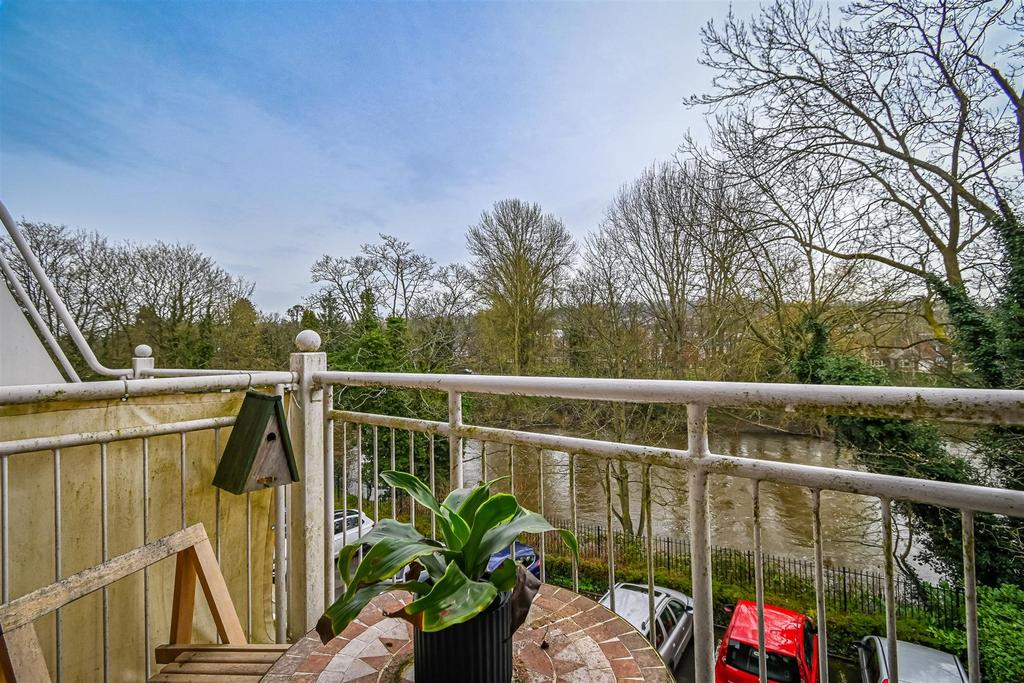 26 Lavington View-13.jpg