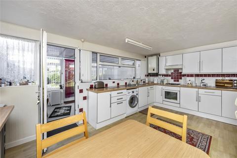 3 bedroom end of terrace house for sale, Gravelly Crescent, Lancing, West Sussex, BN15