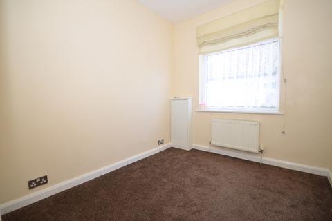 2 bedroom semi-detached bungalow to rent, Hamilton Road Gillingham ME7