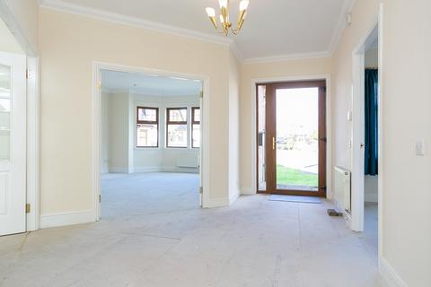 4 bedroom detached bungalow for sale, Glenavon Court, Larkhall, ML9