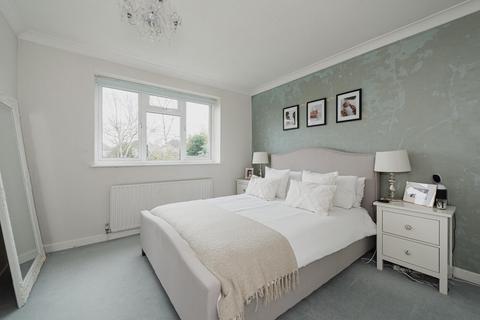10 Westcott Way, Cheam, Sutton, SM2 7JY