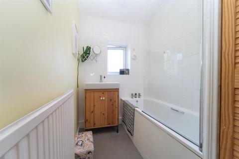 4 Addison Crescent, Manchester, M16 0NS