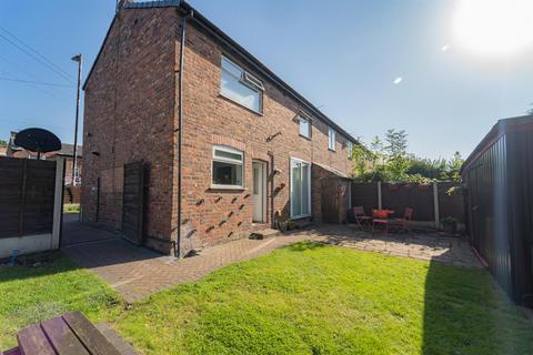 4 Addison Crescent, Manchester, M16 0NS