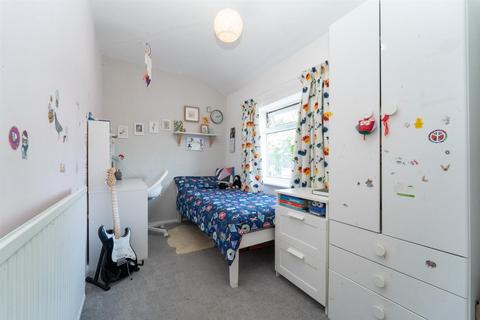 4 Addison Crescent, Manchester, M16 0NS