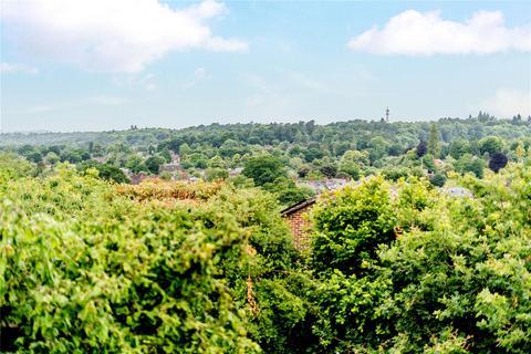 4 bedroom detached house for sale, Courts Mount Road, Haslemere, Surrey, GU27