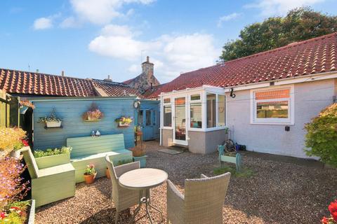 2 Bruce Square, Kilconquhar, Leven, KY9 1LA