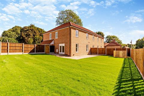 4 bedroom semi-detached house for sale, Riverside, Eynsford, Kent