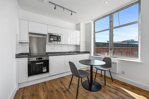 1 bedroom apartment to rent, West Smithfield, London, EC1A