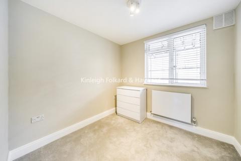 3 bedroom flat to rent, Thorncroft Street Vauxhall SW8