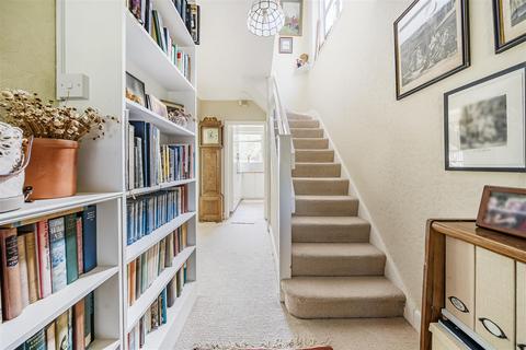 372 Richmond Road, Kingston Upon Thames, KT2 5PR