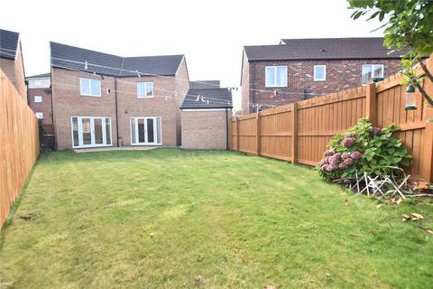 4 bedroom detached house for sale, Elm Drive, Leeds, West Yorkshire