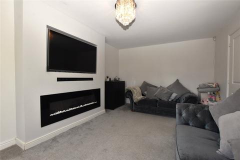 18 Beaumont Chase, Halifax, HX2 8BN
