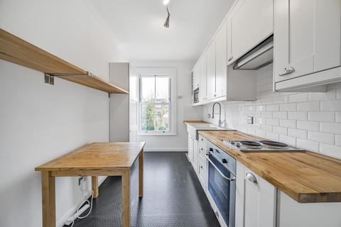 Flat 3, 50 Drewstead Road, London, SW16 1AG