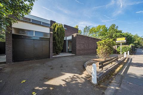 4 bedroom detached house for sale, Forty Avenue, Wembley Park