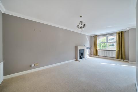 4 bedroom terraced house for sale, Silistria Close, Knaphill, Woking, Surrey, GU21