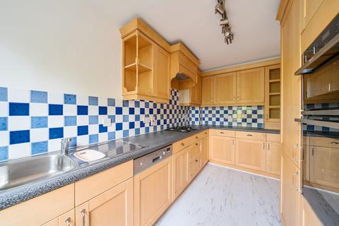undefined, Silistria Close, Knaphill, Woking, Surrey, GU21