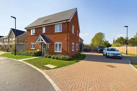 3 bedroom detached house for sale, Harrow Road, Princes Risborough HP27