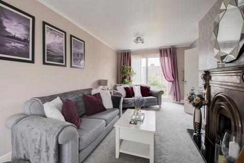 8 Bramble Green, Dudley, DY1 3TW