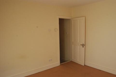 2 bedroom terraced house to rent, 58 The Banks, Long Buckby, Northampton, NN6 7QQ