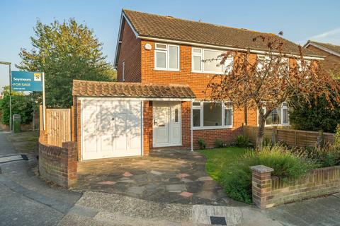 3 bedroom semi-detached house for sale, Walnut Tree Road, Shepperton TW17